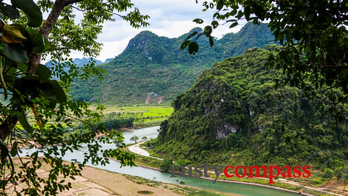The view from Tien Son Cave, Phong Nha