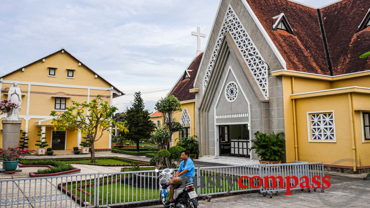 Thu Thiem Parish, Saigon