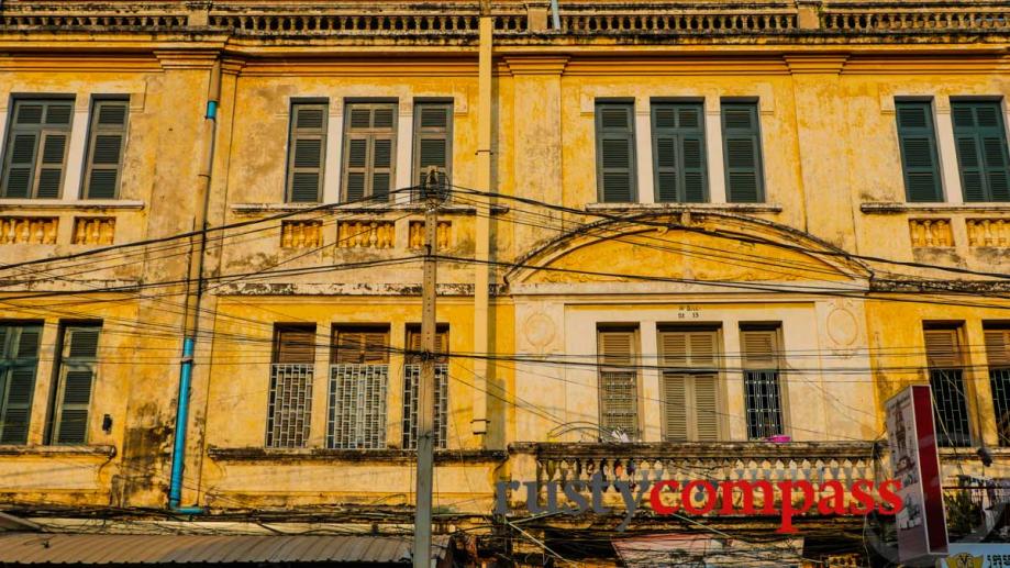 The old Manolis Hotel, Phnom Penh