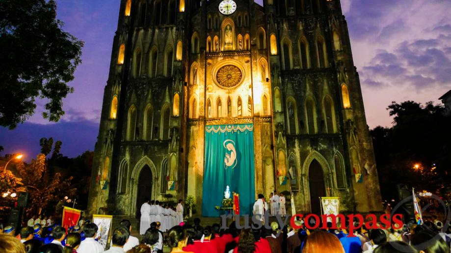 Hanoi's St Joseph's Cathedral lights up