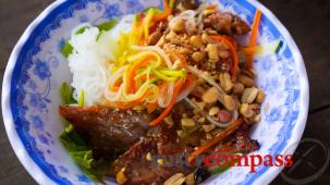 Vietnamese language class for travellers III - more on food