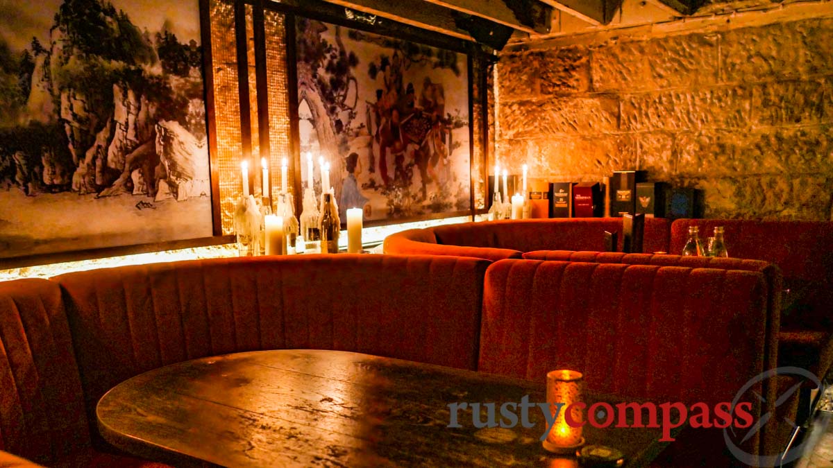Grab a drink in The Rocks, Sydney - review by Rusty Compass