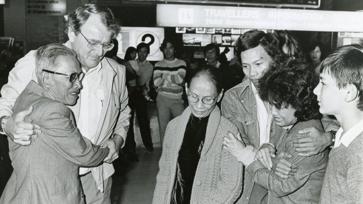 Family reunited - Sydney 1985