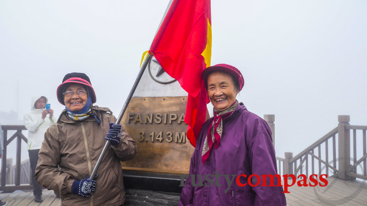 A patriotic ritual - conquering Fansipan