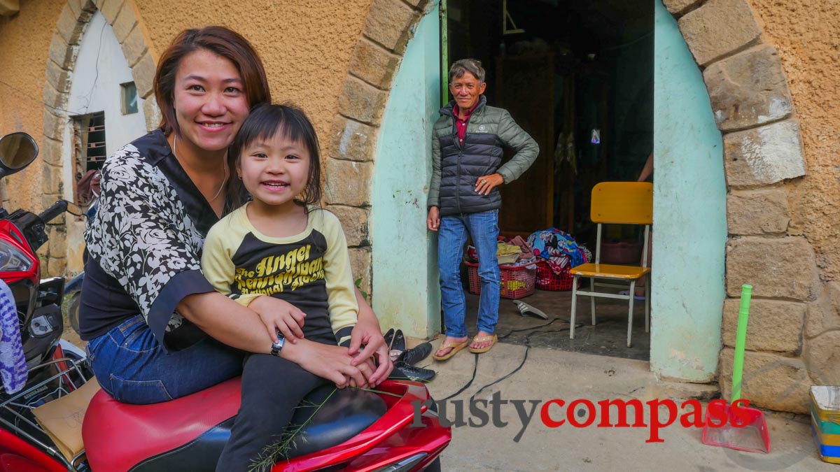 One of the last families - The old Franciscan Mission, Dalat