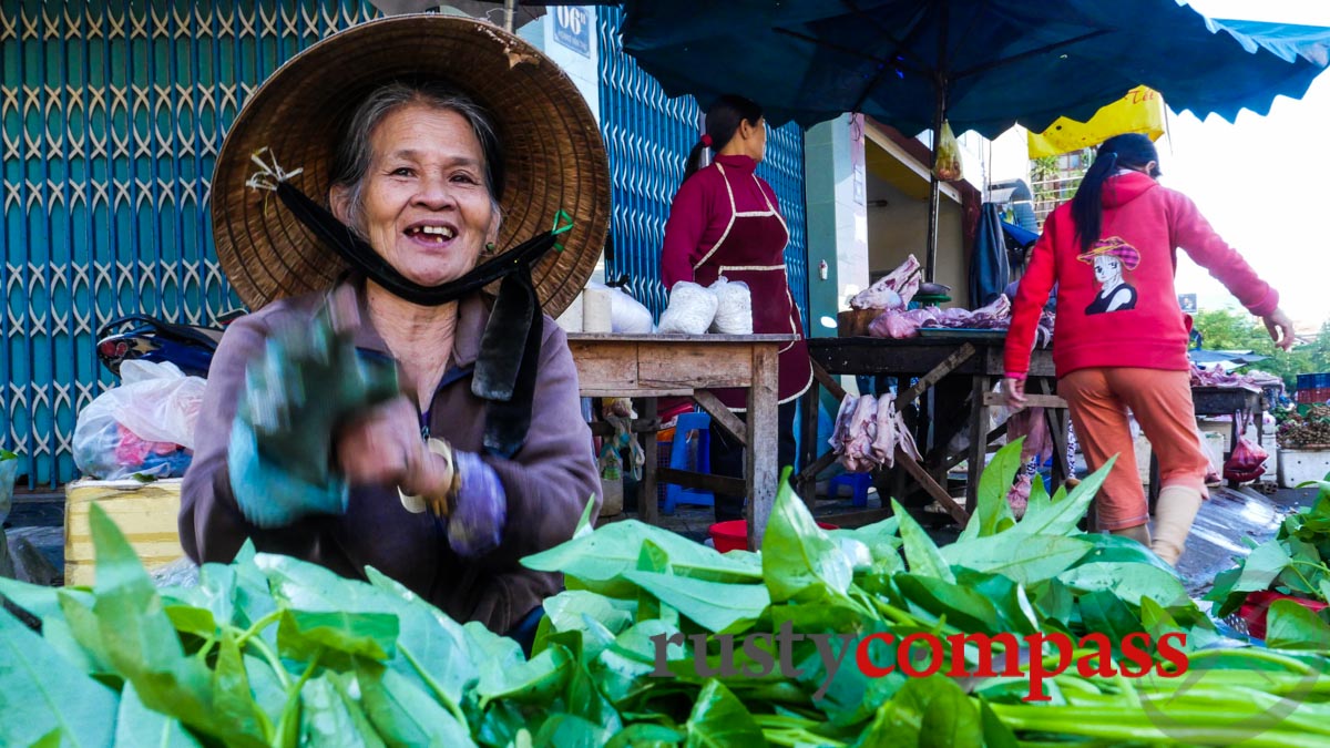 Kontum market