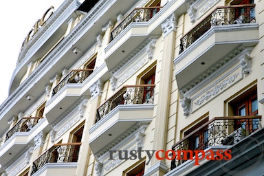 images/rustycompass/VIETNAM/SAIGON/SAIGONHOTELS0411/HOTELMAJESTIC0411/hotel-majestic-saigon-4x3-0411-1.jpg Dong Khoi St,hotels,Majestic Hotel,Vietnam