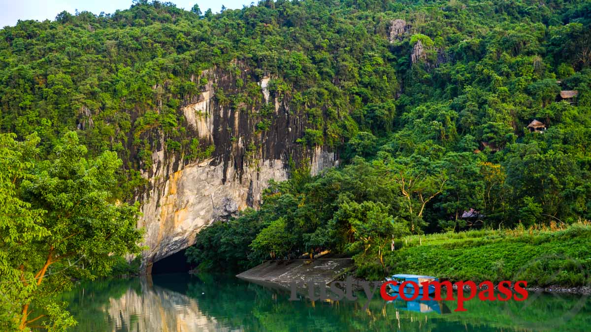 The entrance to Phong Nha cave