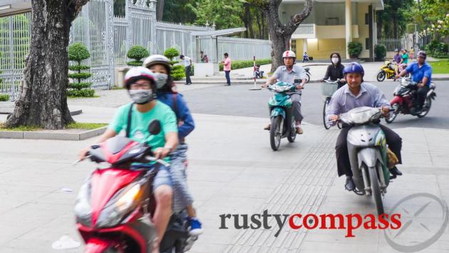 Saigon's pavements still a disaster for tourists and walkers