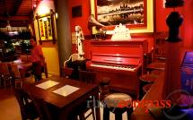 Red Piano Restaurant - Siem Reap