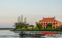 Saigon River walk