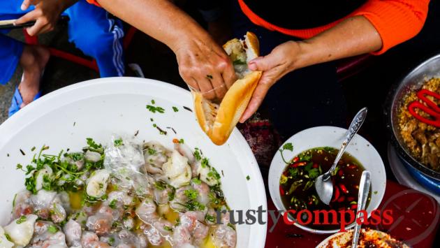 Banh mi banh loc, Tran Quang Khai, Hue