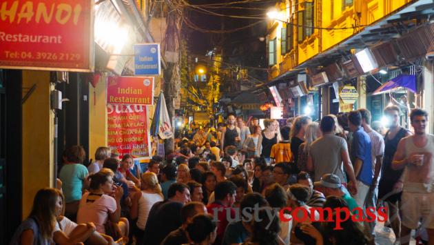 Ta Hien St, old quarter, Hanoi