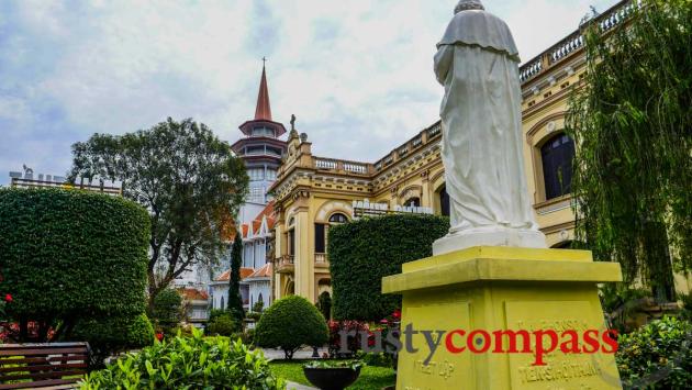 Catholic Church, Hue