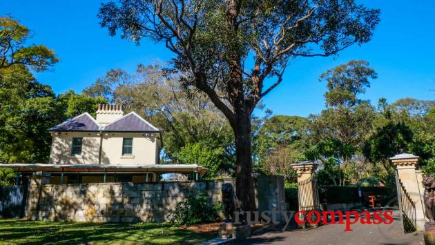 Macquarie's Wall 1812-1816 - Royal Botanical Gardens Sydney