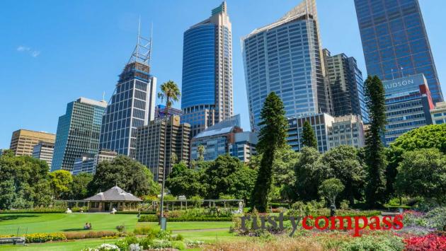 Sydney skyline from the Royal Botanical Gardens Sydney