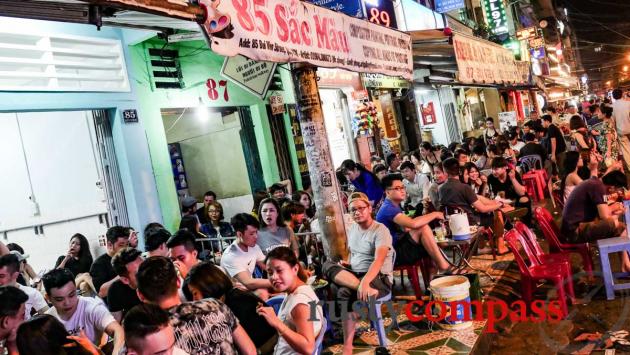 Bui Vien St - Saigon's walking street and nightlife centre