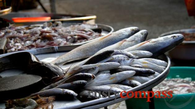 Le Binh Market - near Cai Rang