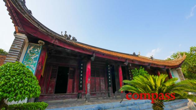 Co Loa Citadel and An Duong Vuong Temple