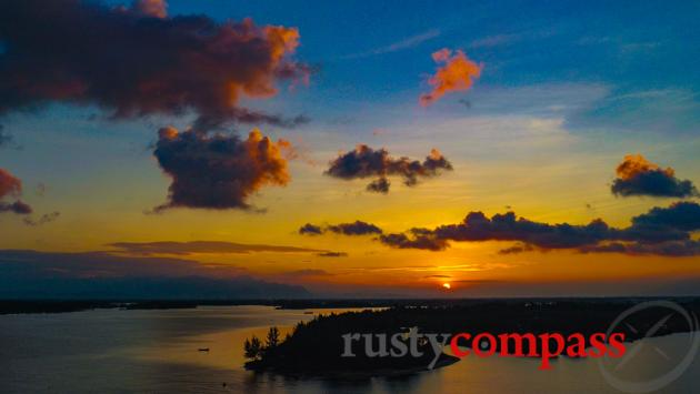 Cau Dai Bridge sunset, Hoi An