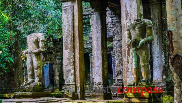 Preah Khan temple - by bike.