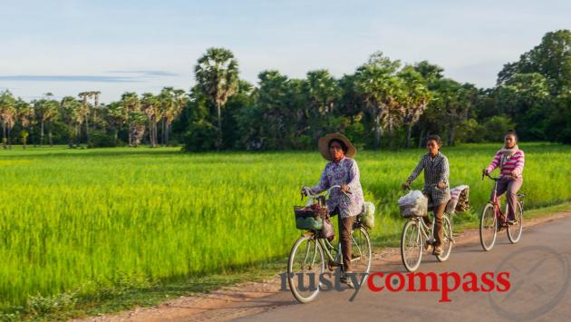Cycling beyond the main temples - Angkor Archaelogical Park