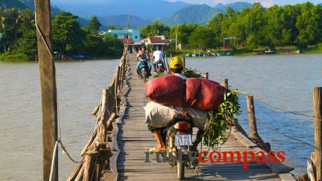 Cycling up river