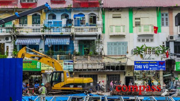 Saigon's centre during Metro construction. This is Le Loi St.