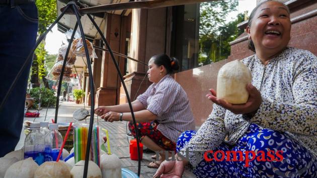 Coconut seller, Dong Khoi St