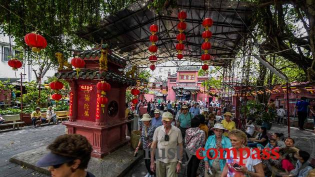 Emperor Jade Pagoda, Ho Chi Minh City