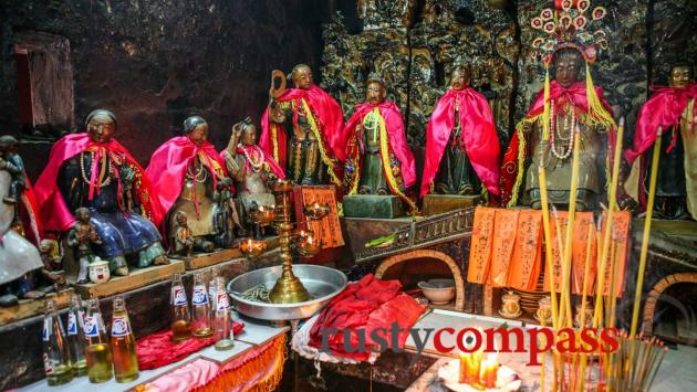 Emperor Jade Pagoda, Ho Chi Minh City