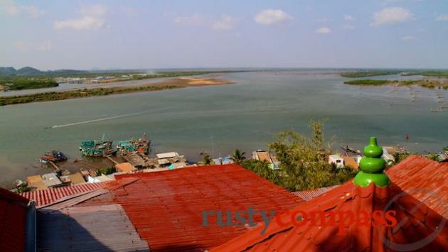 View across the Mekong Delta from Xa Ngoc Tien pagoda in Ha Tien. The view would be especially spectacular during wet season sunsets.