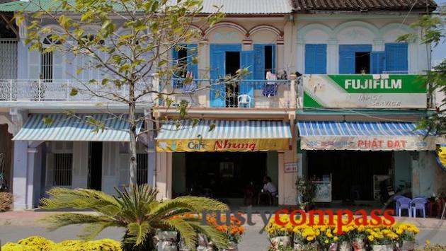 Attractive old shophouses, Ha Tien