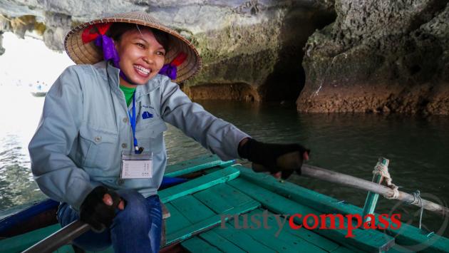 Boat girl - Halong Bay'