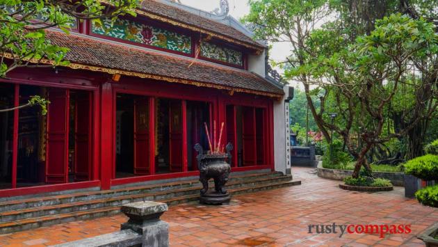 Ngoc Son Temple - Hoan Kiem Lake, Hanoi