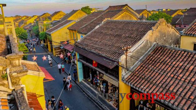 Hoi An's old streets