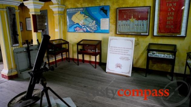 The Museum of Sa Huynh Culture includes an exhibit celebrating Hoi An's revolutionary history. 