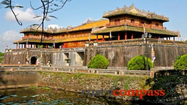 Ngo Mon Gate at Gia Long's citadel. It was here that Emperor Bao Dai abdicated in 1945.