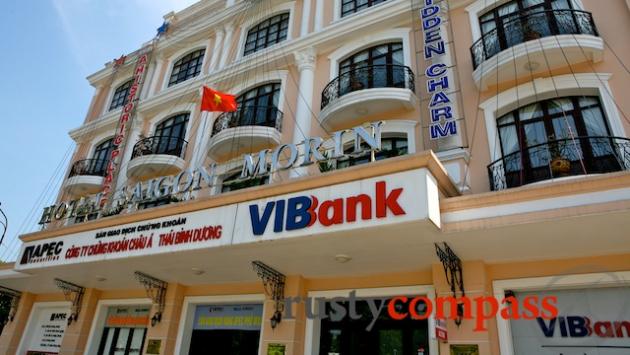 Is this a bank? A securties company? No this is the Saigon Morin Hotel