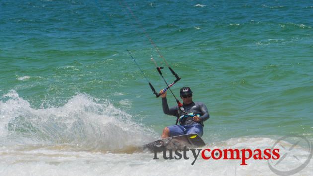 Kitesurfing, Mui Ne