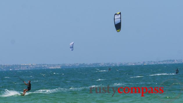 Kitesurfing, Mui Ne