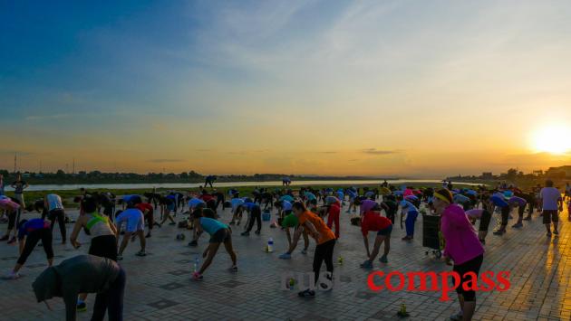 Mekong waterfront, Vientiane, Laos