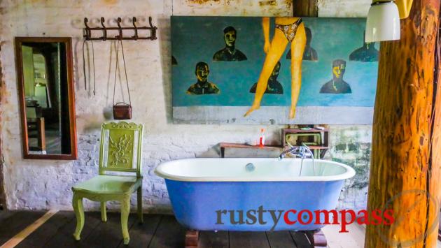 Stay in a Hanoi artist's studio?