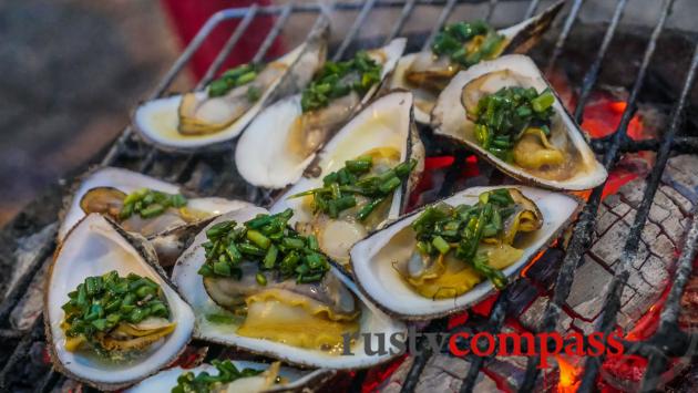 Seafood on the street, Nha Trang