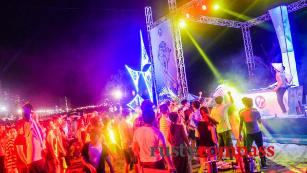 Beach party at Sailing Club, Nha Trang