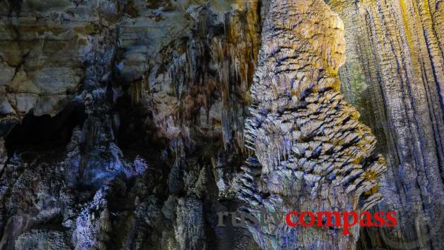 Paradise Cave, Phong Nha - Ke Bang Natiional Park