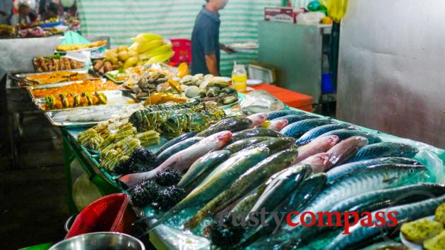 Phu Quoc night market for dinner.