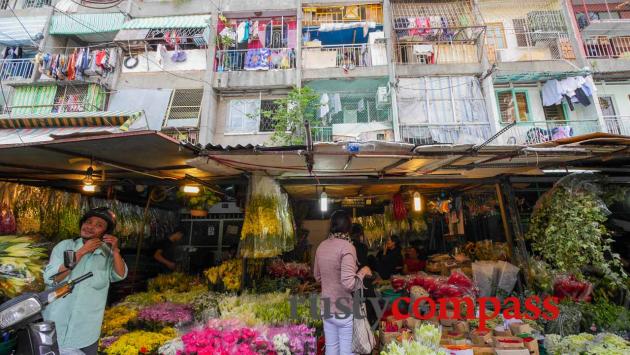 Flower market Saigon