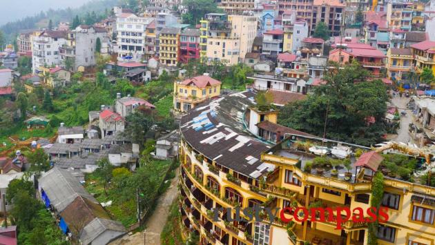 Hotels into the valley, Sapa