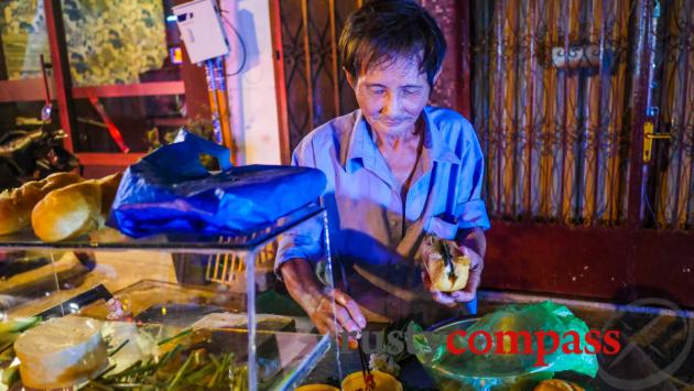Mach Chay's banh mi stall has been churning out late night rolls for 7 decades just outside Stoker.